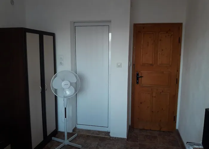 Georgievi 招待所 帕莫瑞